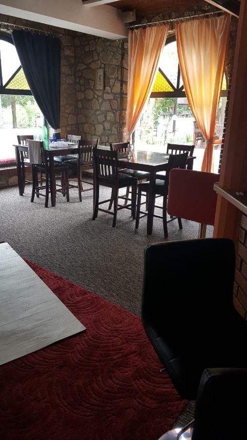 Sara Hotel บูเซต ภายนอก รูปภาพ