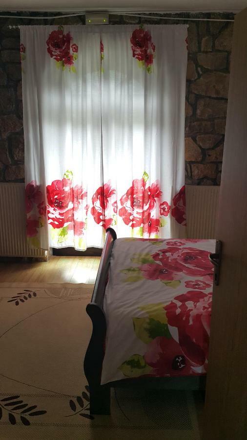 Sara Hotel บูเซต ภายนอก รูปภาพ